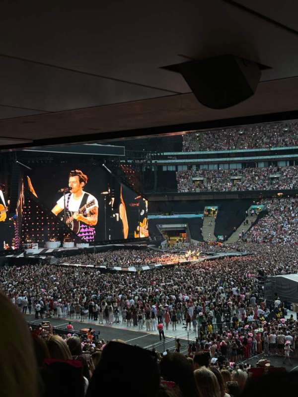 Wembley Stadium, section: 120, row: 44, seat: 260