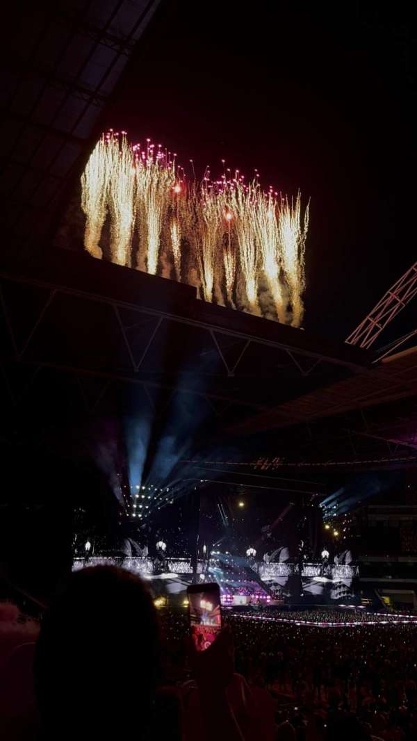 Wembley Stadium, section: 121, row: 25, seat: 270
