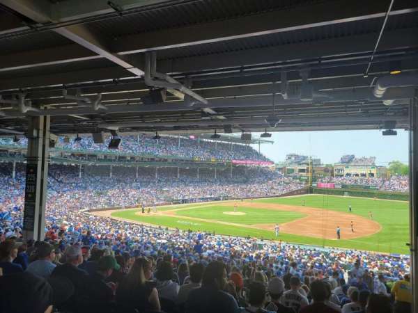 Wrigley Field, section: 226, row: 16, seat: 22