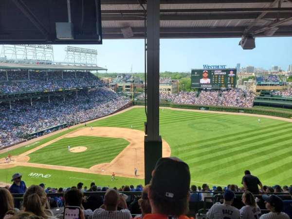 Wrigley Field, section: 426R, row: 6, seat: 22