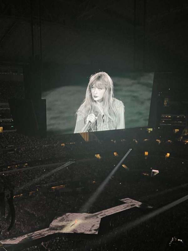 AT&T Stadium, section: 448, row: 13, seat: 4
