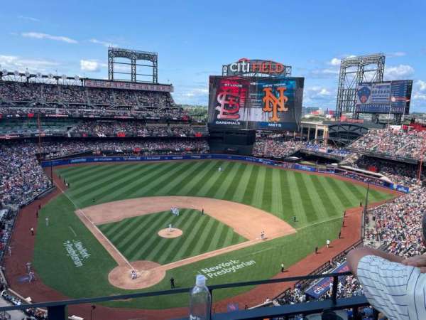 Citi Field, section: 512, row: 2, seat: 13