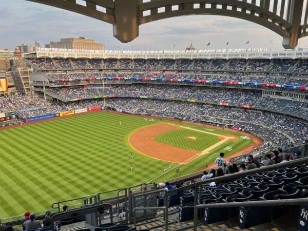 Yankee Stadium, section: 431A, row: 12, seat: 2