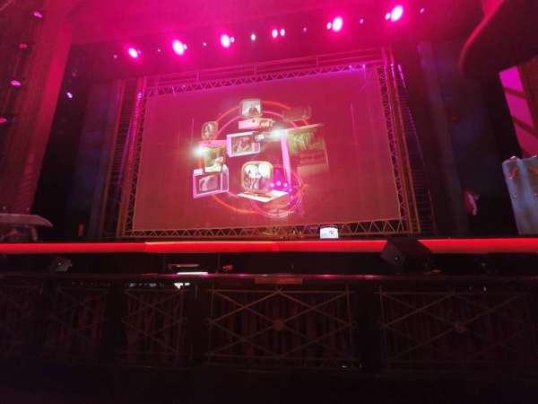 Dominion Theatre, section: Stalls, row: A, seat: 17