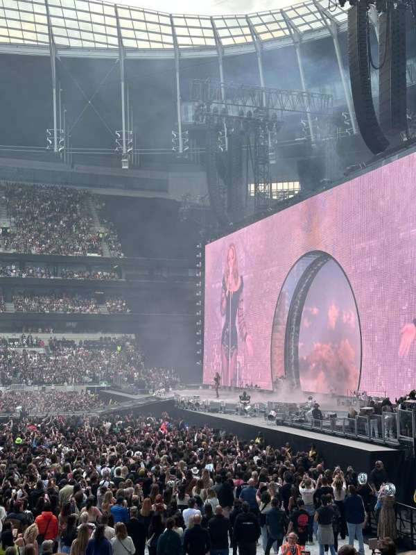 tottenham hotspur stadium, section: 119, row: 12, seat: 609