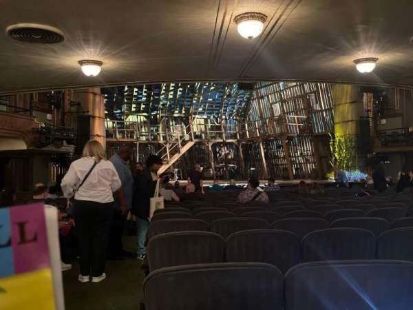 Nederlander Theatre, section: Orchestra C, row: Q, seat: 114