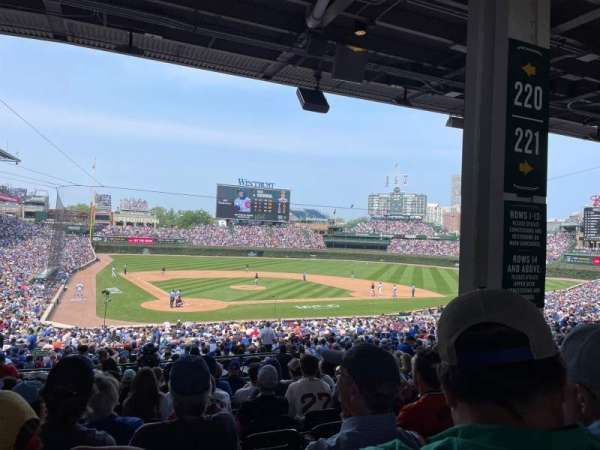 Wrigley Field, section: 220, row: 10, seat: 17