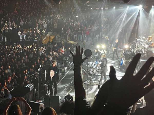 Madison Square Garden, section: 109, row: 9, seat: 16
