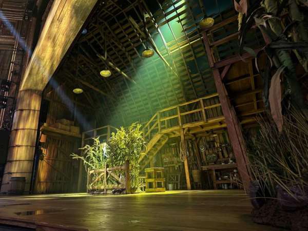 Nederlander Theatre, section: Orchestra R, row: A, seat: 11