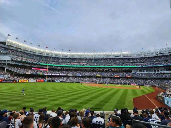 Yankee Stadium, section: 133, row: 10, seat: 4