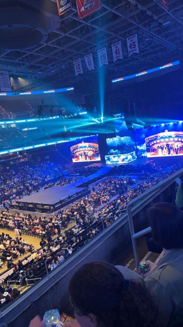 Capital One Arena, section: 212, row: C, seat: 8