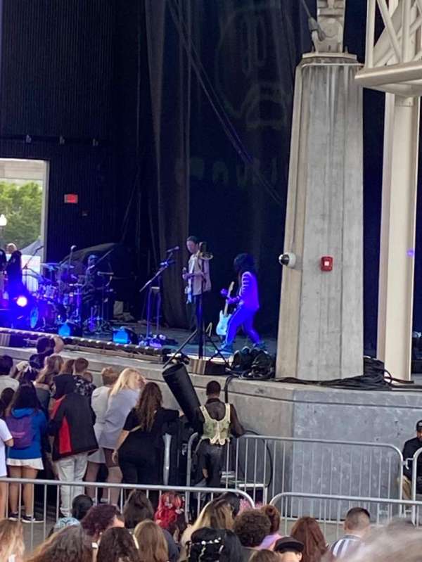 Hartford Healthcare Amphitheatre, section: 201, row: EE, seat: 2
