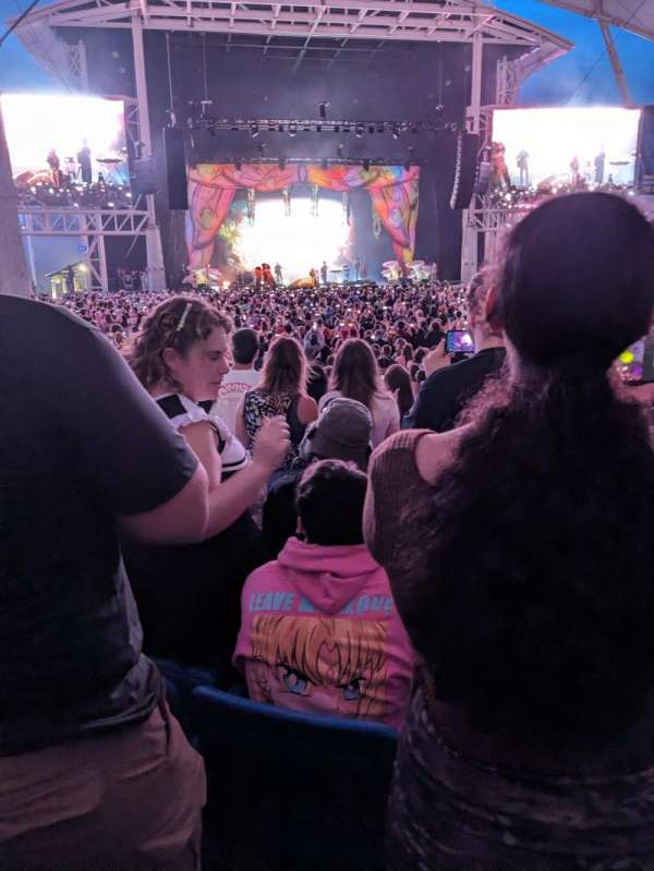 Hartford Healthcare Amphitheatre, section: 205, row: FF, seat: 15