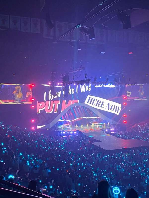 United Center, section: 213, row: 6, seat: 6