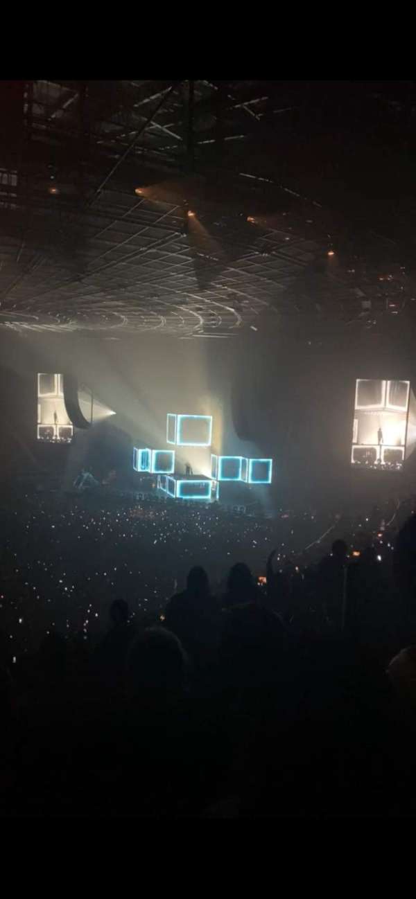 Kia Forum, section: 205, row: 3, seat: 9