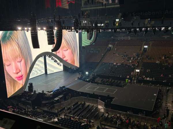 Scotiabank Arena, section: 309, row: 1, seat: 8