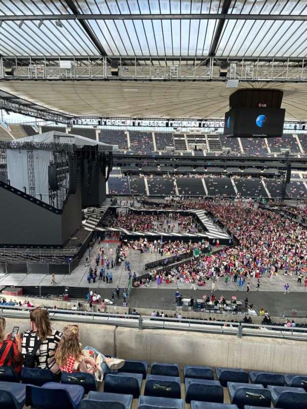 Deutsche Bank Park, section: 29, row: 2, seat: 6