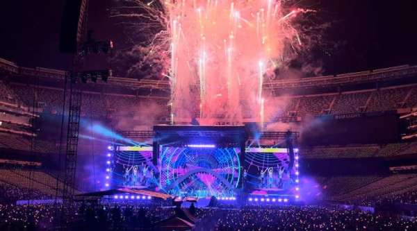 MetLife Stadium, section: 124, row: 11, seat: 15