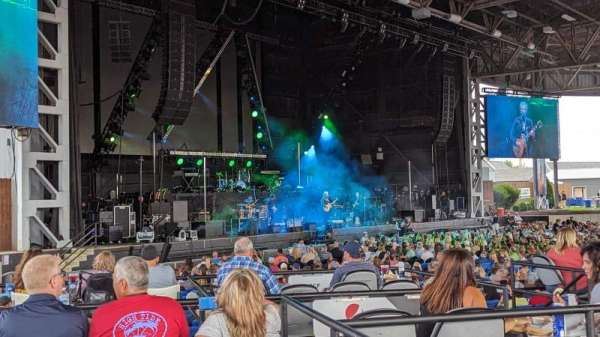 Hollywood Casino Amphitheatre, section: 201, row: V, seat: 9