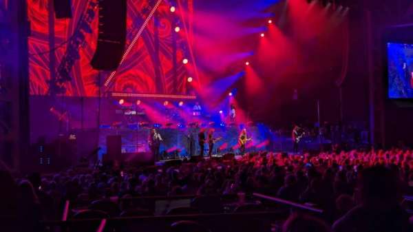 Hollywood Casino Amphitheatre, section: 201, row: V, seat: 7