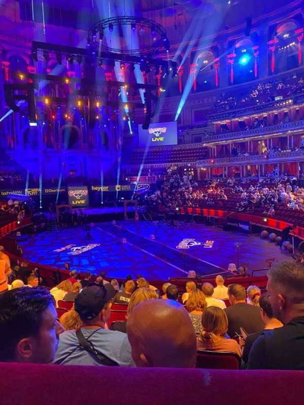 Royal Albert Hall, section: Loggia 15, row: 1, seat: 4