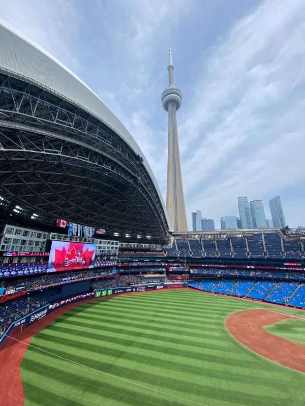 Rogers Centre, section: 537, row: 2, seat: 10