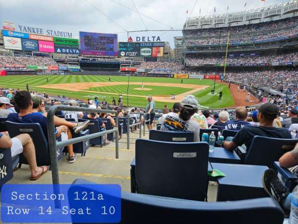 Yankee Stadium, section: 121a, row: 14, seat: 10