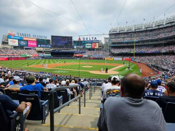 Yankee Stadium, section: 121a, row: 14, seat: 10