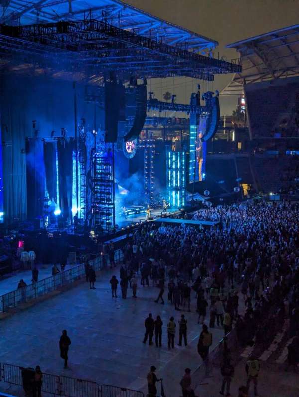 BMO Stadium, section: 233, row: B, seat: 1