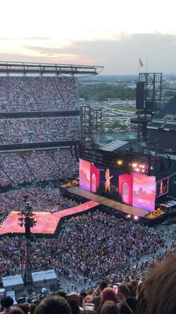 Lincoln Financial Field, section: 222, row: 30, seat: 17