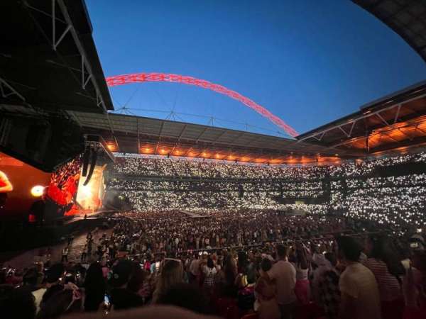 Wembley Stadium, section: 126, row: 26, seat: 89