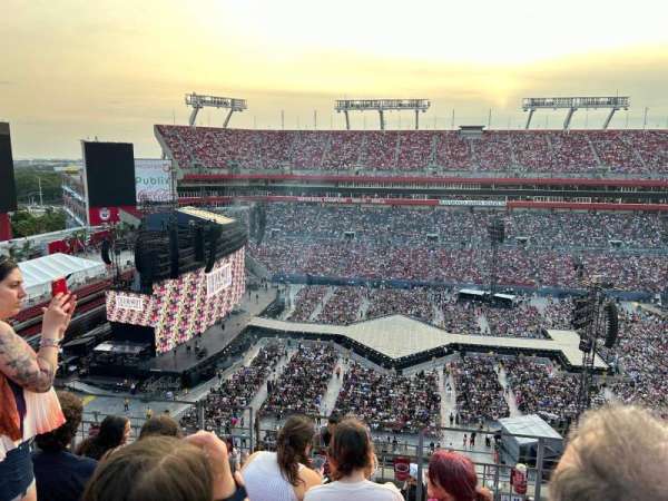 Raymond James Stadium, section: 334, row: E, seat: 16