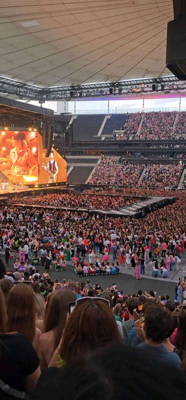 Deutsche Bank Park, section: 28B, row: 23, seat: 10