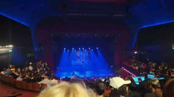 L'Olympia, section: balcon, row: 15, seat: 17