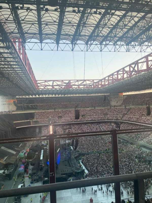 San Siro, section: 353, row: 2, seat: 16