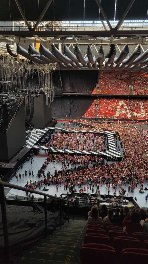 Johan Cruijff ArenA, section: 407, row: 22, seat: 168