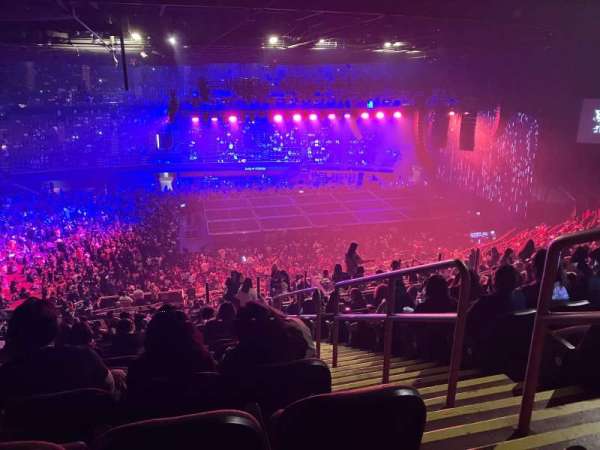Kia Forum, section: 209, row: 16, seat: 14
