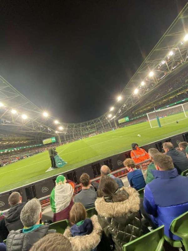Aviva Stadium, section: 113, row: b, seat: 25