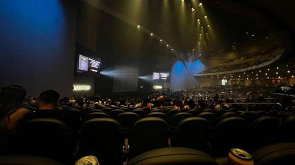 YouTube Theater, section: 101, row: W, seat: 18
