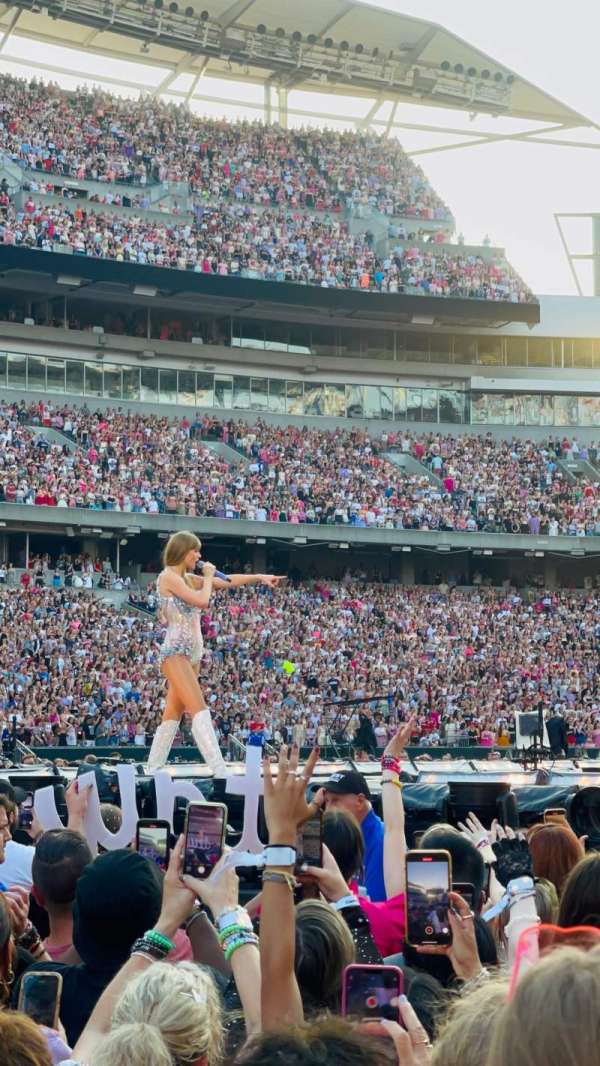 Paycor Stadium, section: G - end of catwalk to side, row: 15, seat: 11
