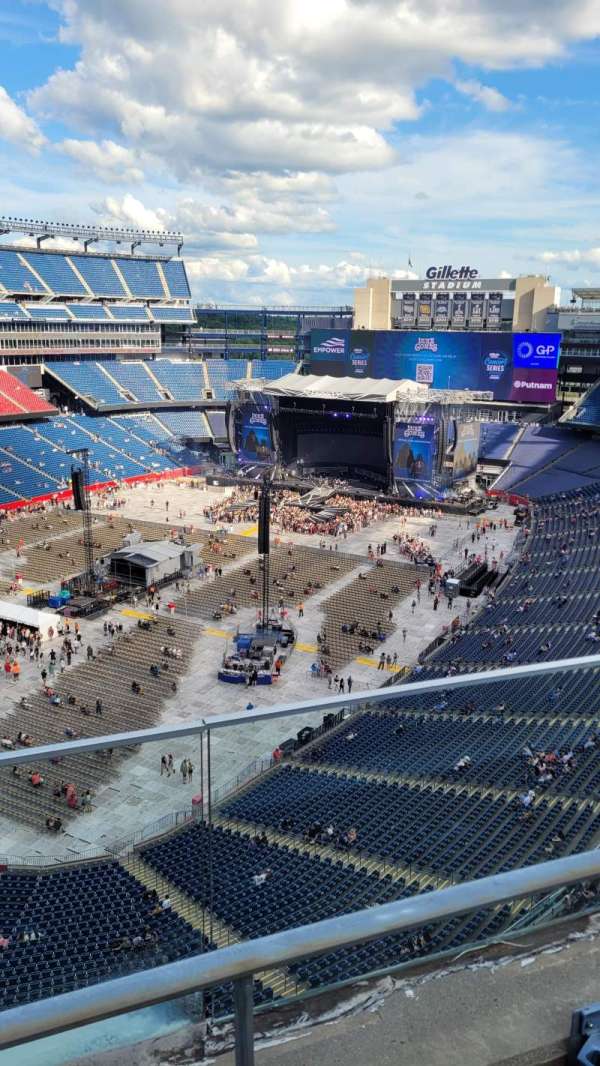 Gillette Stadium, section: 340, row: 2, seat: 19