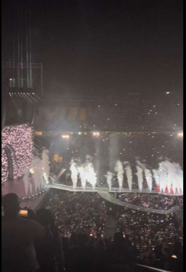 Huntington Bank Stadium, section: ODC4, row: 10, seat: 1