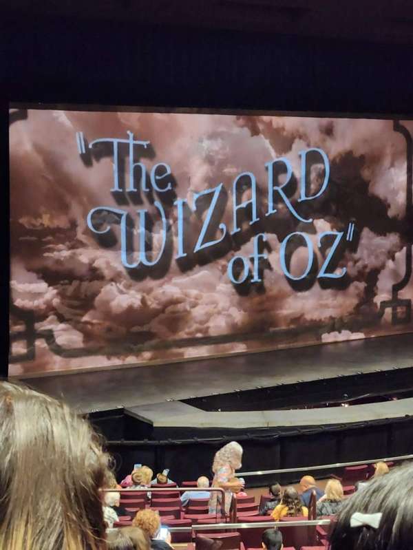 Carpenter Performing Arts Center, section: Main, row: T, seat: 5