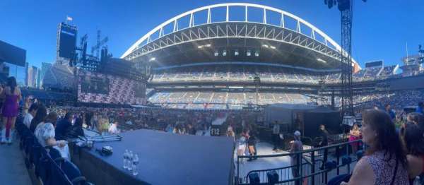 Lumen Field, section: 135, row: C, seat: 8