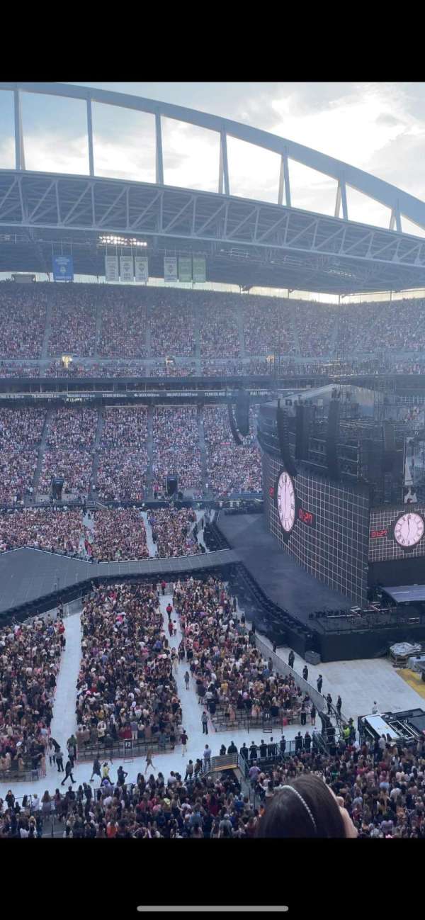 Lumen Field, section: 307, row: C, seat: 21