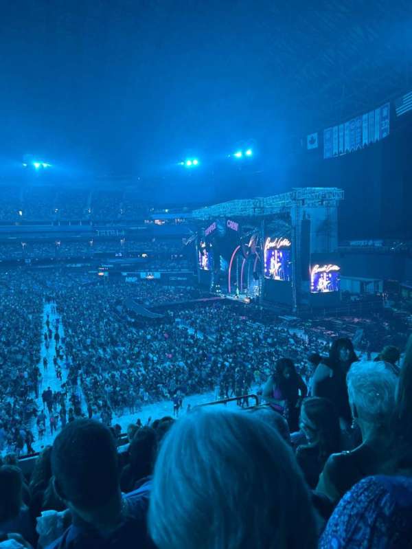 Rogers Centre, section: 211, row: 8, seat: 5