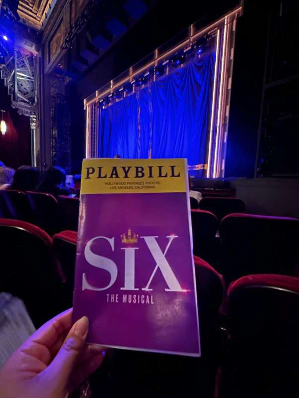 Hollywood Pantages Theatre, section: Orchestra RC, row: E, seat: 209