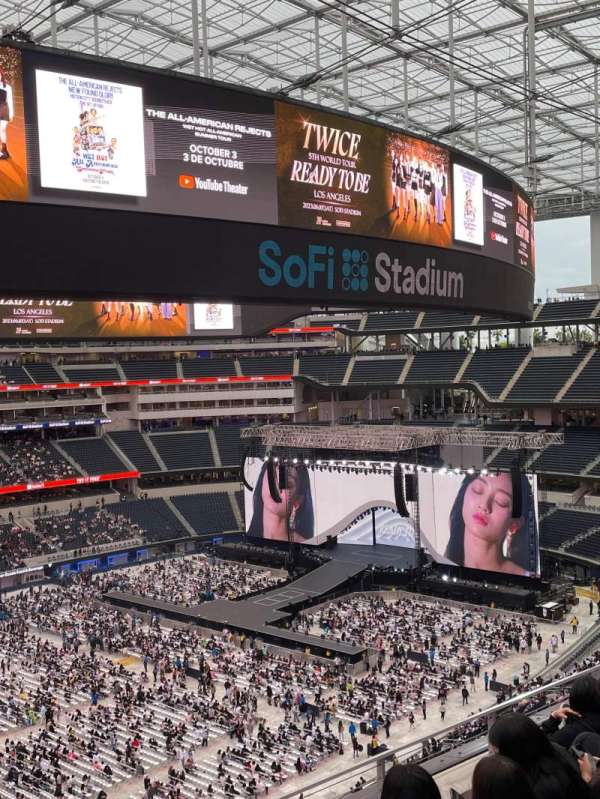 SoFi Stadium, section: 344, row: 5, seat: 14
