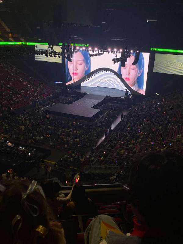 Toyota Center, section: 415, row: 7, seat: 11