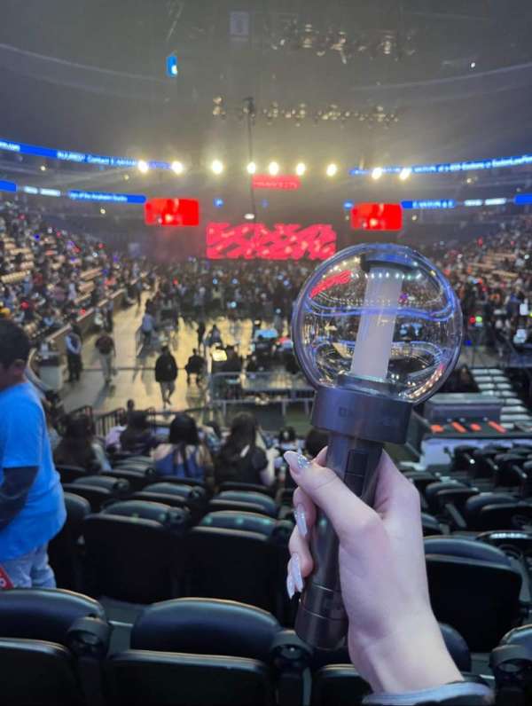 Honda Center, section: 202, row: M, seat: 6